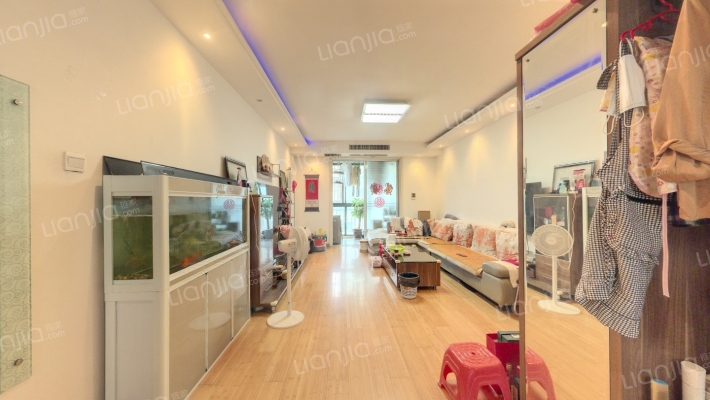 在水一方北区二手房实景图