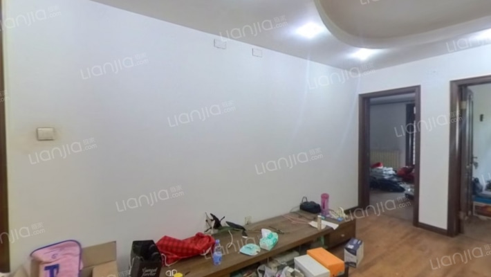 光明路40号院二手房实景图