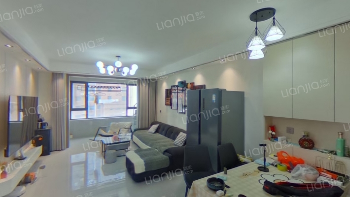 万腾翡翠和苑二手房实景图