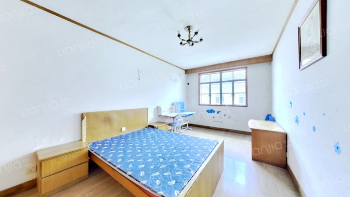 宝钢九村二手房实景图
