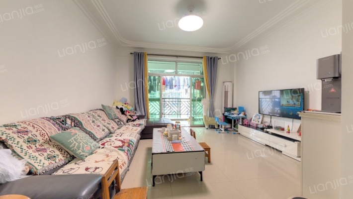 银雅华庭二手房实景图