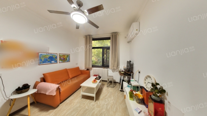 新城坊1号院二手房实景图