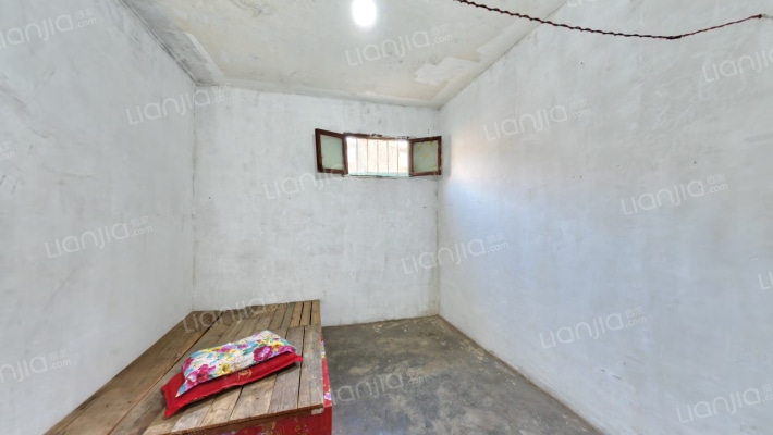 东大院4号二手房实景图