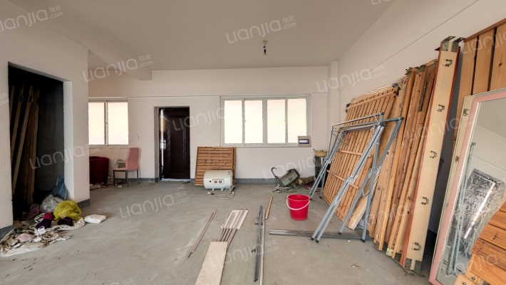 万好家居二手房实景图