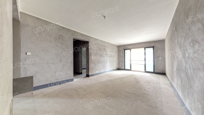 中伦金海岸二手房实景图