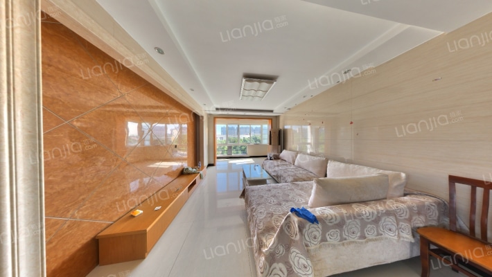 东湖苑东区二手房实景图