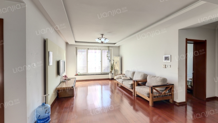 SR国际新城二手房实景图