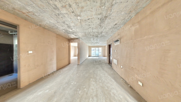 隆基泰和铂悦山二手房实景图