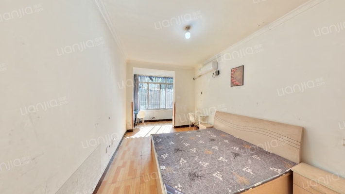 东较场街125号二手房实景图