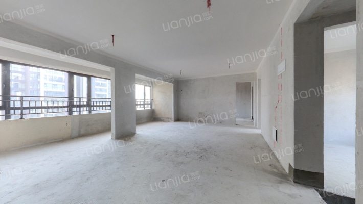 中铁逸都G区二手房实景图