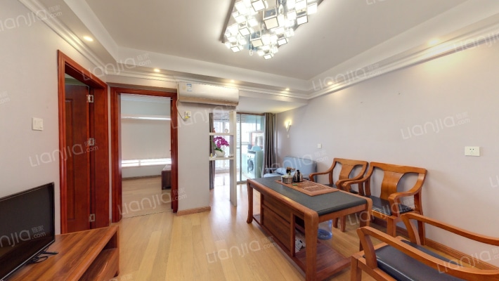 嘉路华花园二手房实景图