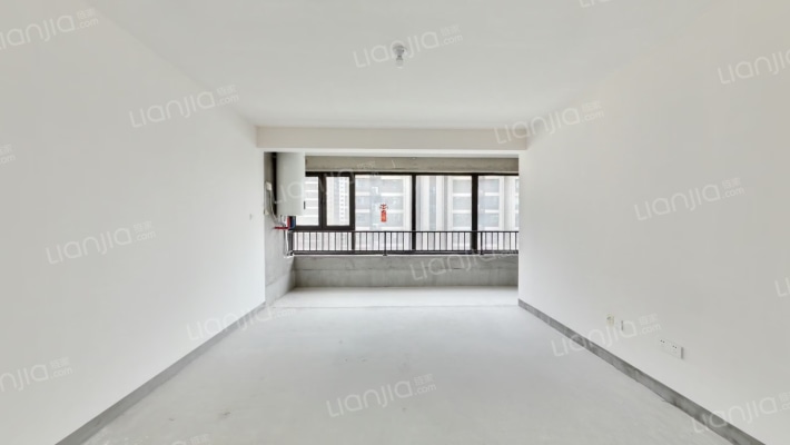 越秀麓端府二手房实景图