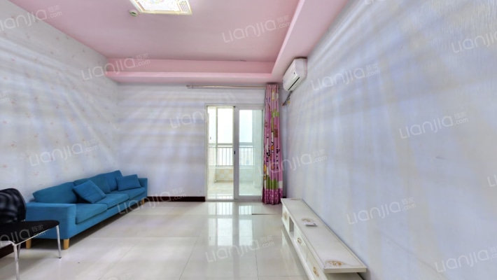 宝龙公寓二手房实景图