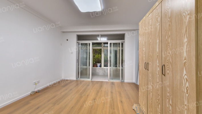 中建二局丽香家园二手房实景图