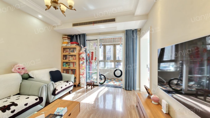 金地自在城K2二手房实景图