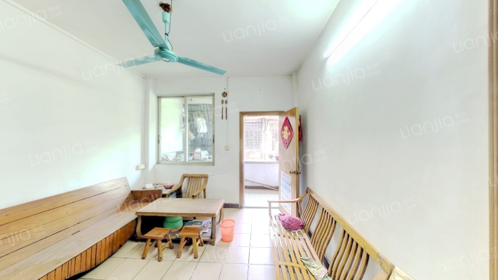 南兴社二手房实景图