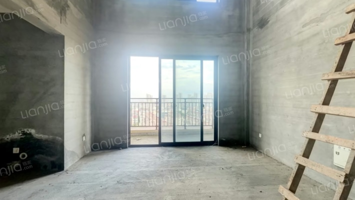 巨龙山水逸居二手房实景图
