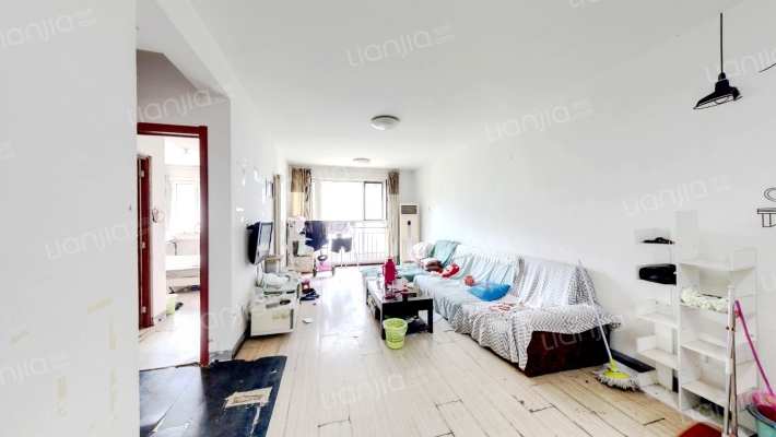 领秀城UP街区二手房实景图