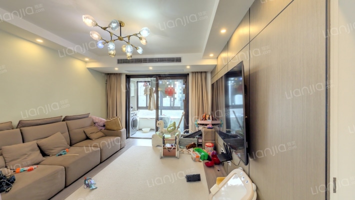 绿地景汇佳苑二手房实景图