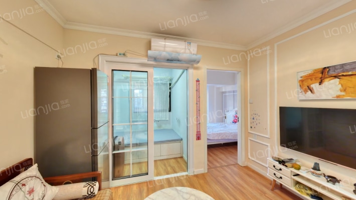 米兰春天二手房实景图