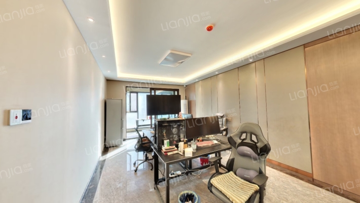 富力开远城B区二手房实景图