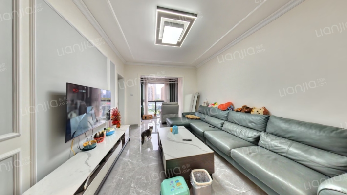 海伦春天二手房实景图