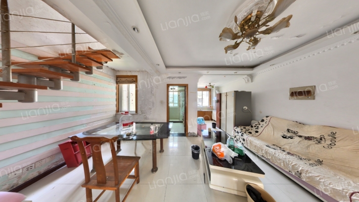 枫景苑C区二手房实景图