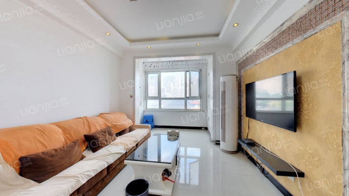 悦泰山里三期二手房实景图