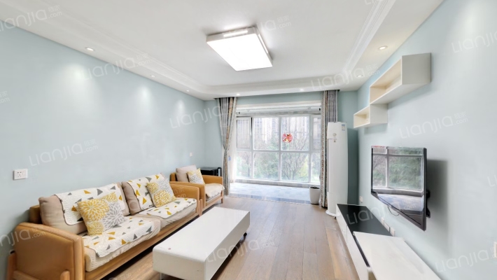 悦美国际花园二手房实景图