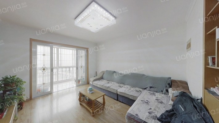 宝华花园二手房实景图