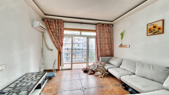 人和花园B区二手房实景图