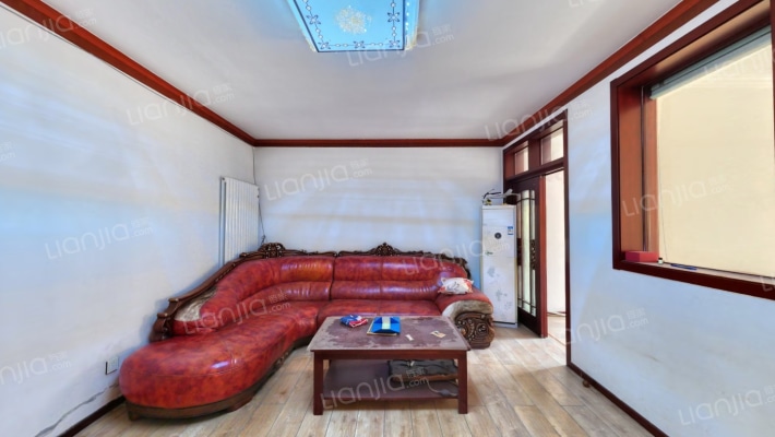 天成阳光小区二手房实景图