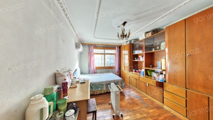 冠云中里二手房实景图