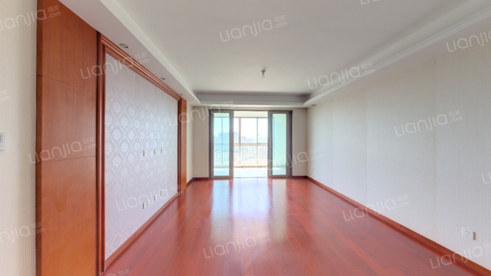 运杰龙馨园(崇川区)二手房实景图