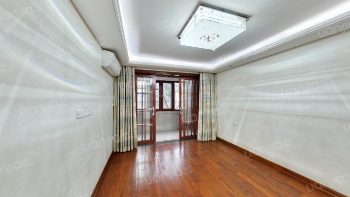 百步坡二手房实景图