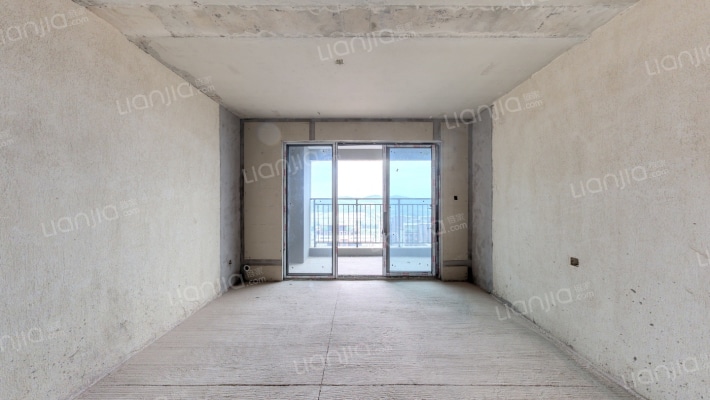 城发恒伟洋湖映2009二手房实景图