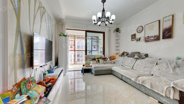 万里时代广场二手房实景图