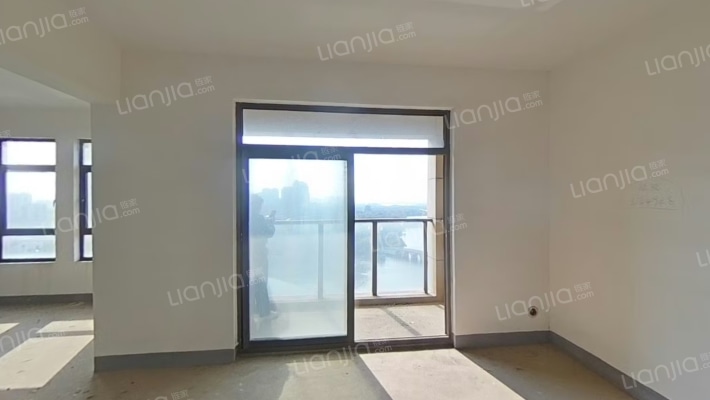 翡翠一品二手房实景图