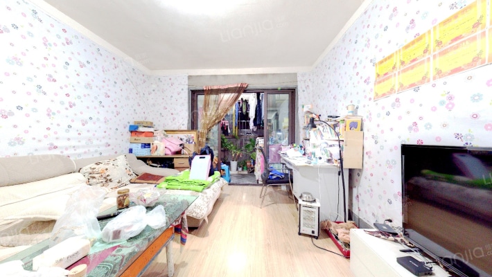 依云小区二手房实景图