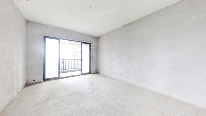 花都尚品雅居五期二手房实景图