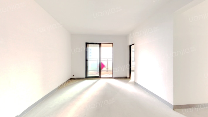 泷悦华府二手房实景图