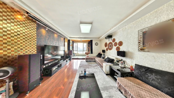 万象新天罗兰大道二手房实景图