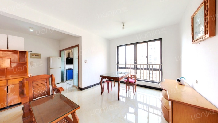 锦中嘉苑二手房实景图