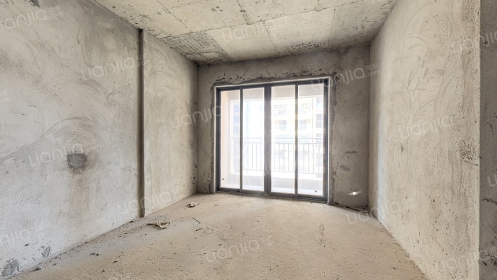 万祥豪苑二手房实景图