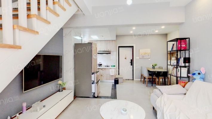 龙发时代天街二手房实景图