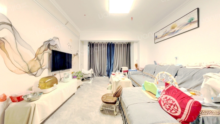 华远世纪二手房实景图