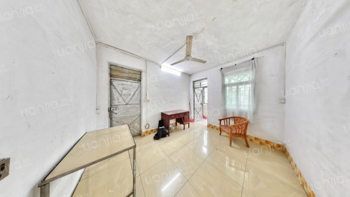 下角东路16号二手房实景图