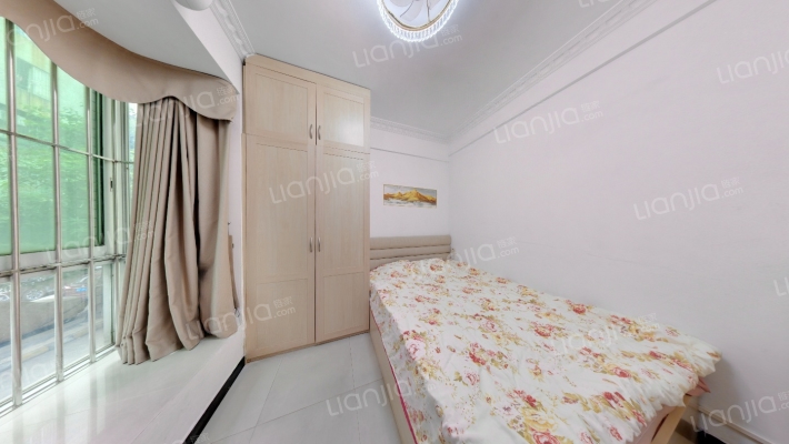 翠逸庭苑二手房实景图