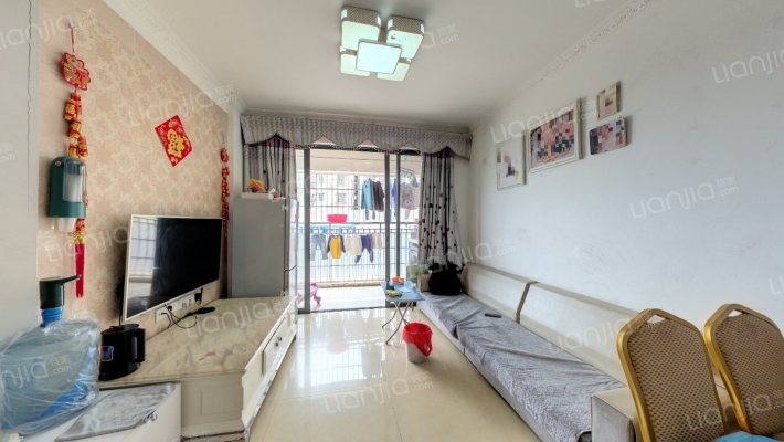 世融新嘉园二手房实景图