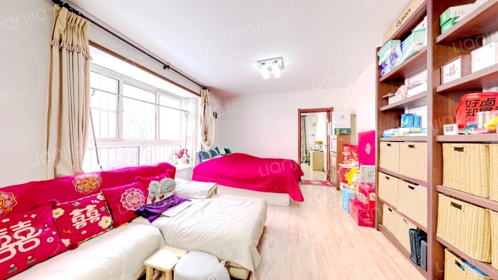 山外青山二手房实景图